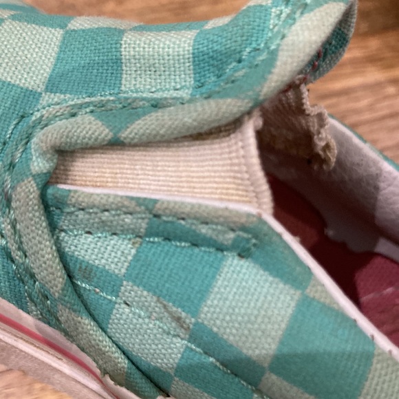 VANS checkerboard slip ons - Picture 9 of 9